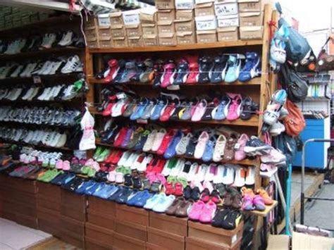 where to buy fake clothes in shanghai|fake markets in china.